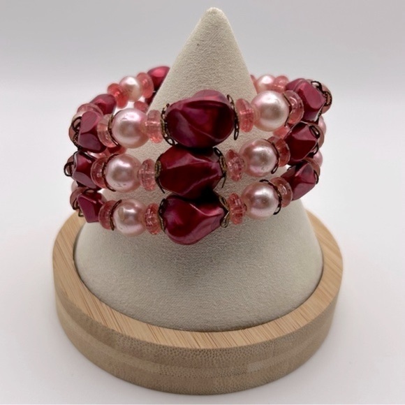 Vintage Light Pink Dusty Rose Faux Pearl Layered Beaded Cuff Wire Bracelet - Picture 1 of 9